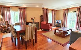 Classic 2Bdr Apartment Near Beach By Lovelystay